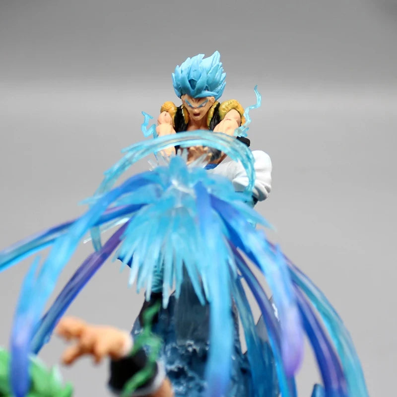Figurine Gogeta Blue vs Broly – “Ultimate Clash”™ | DRAGON BALL SUPER